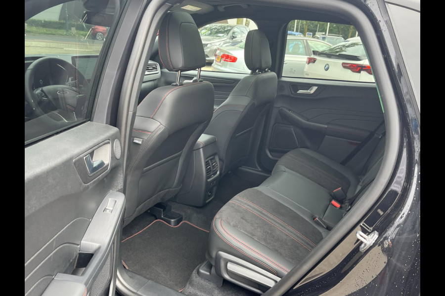 Ford Kuga 2.5 PHEV ST-Line X NIEUWE AUTO! VAN: 49.000,- VOOR: 41.770,- UW WKVOORDEEL: 7.230,- | WINTERPACK | SNEL LEVERBAAR | BTW VERREKENBAAR