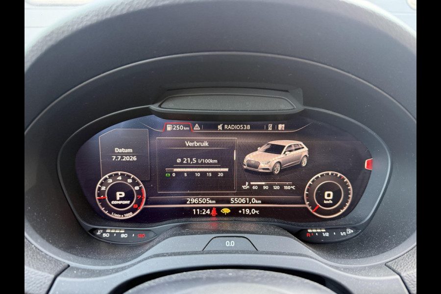 Audi A3 Sportback 35 TFSI CoD Sport S Line | Navigatie | Parkeersensoren | 18 Inch Lichtmetalen Velgen | Climate Control |
