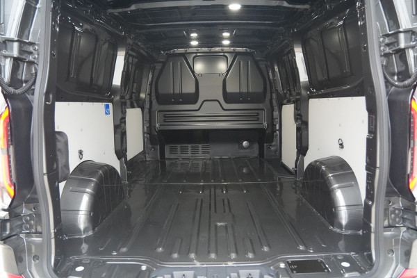 Ford E-Transit Custom 340 L2H1 Limited 71 kWh 218pk - Trekhaak - ACC - B&O - Navi - Stoel/Stuurverwarming - 360 Camera - Blindspot - Rijklaar