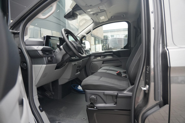 Ford E-Transit Custom 340 L2H1 Limited 71 kWh 218pk - Trekhaak - ACC - B&O - Navi - Stoel/Stuurverwarming - 360 Camera - Blindspot - Rijklaar