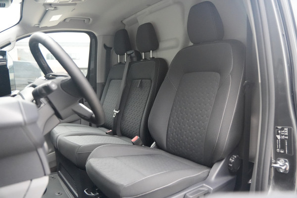 Ford E-Transit Custom 340 L2H1 Limited 71 kWh 218pk - Trekhaak - ACC - B&O - Navi - Stoel/Stuurverwarming - 360 Camera - Blindspot - Rijklaar