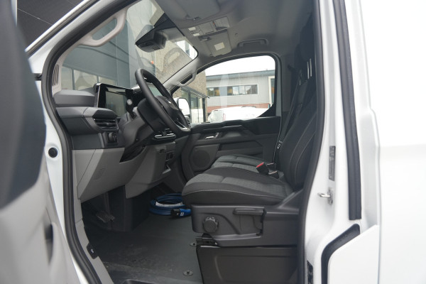 Ford E-Transit Custom 340 L2H1 Limited 71 kWh 218pk - LED - Carplay - Stoelverwarming - Keyless - Cruise - Rijklaar