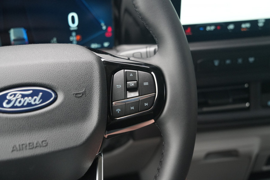 Ford E-Transit Custom 340 L2H1 Limited 71 kWh 218pk - LED - Carplay - Stoelverwarming - Keyless - Cruise - Rijklaar