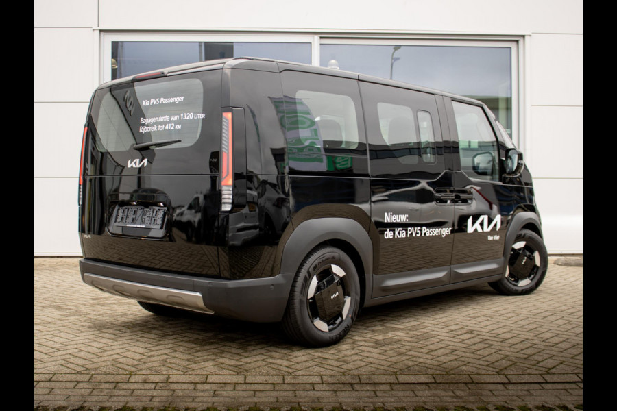 Kia PV5 Passenger Elite Executive 71.2 kWh | Stoel en stuurverwarming | 360 graden camera |  Elektrisch bedienbare schuifdeuren links en rechts |