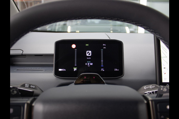 Kia PV5 Passenger Elite Executive 71.2 kWh | Stoel en stuurverwarming | 360 graden camera |  Elektrisch bedienbare schuifdeuren links en rechts |