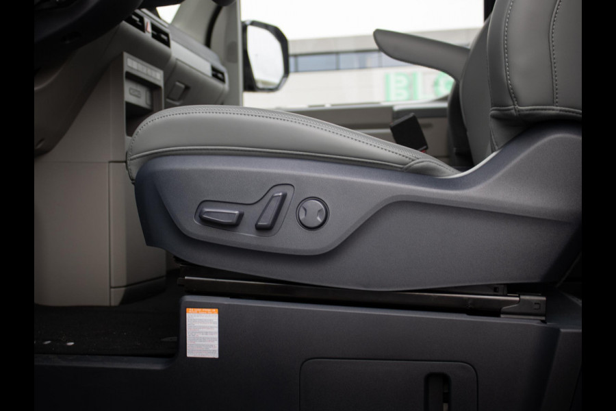 Kia PV5 Passenger Elite Executive 71.2 kWh | Stoel en stuurverwarming | 360 graden camera |  Elektrisch bedienbare schuifdeuren links en rechts |