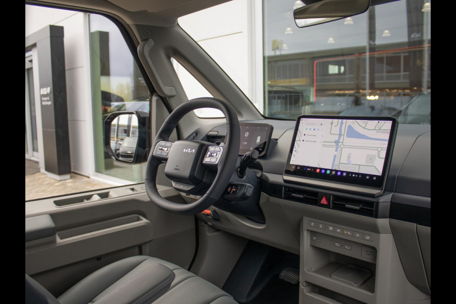 Kia PV5 Passenger Elite Executive 71.2 kWh | Stoel en stuurverwarming | 360 graden camera |  Elektrisch bedienbare schuifdeuren links en rechts |