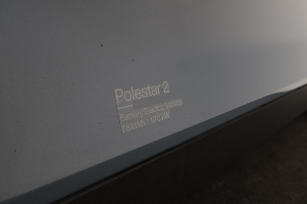 Polestar 2 Long Range Single Motor 78 kWh SOH 94%  Panorama Thundergrey!