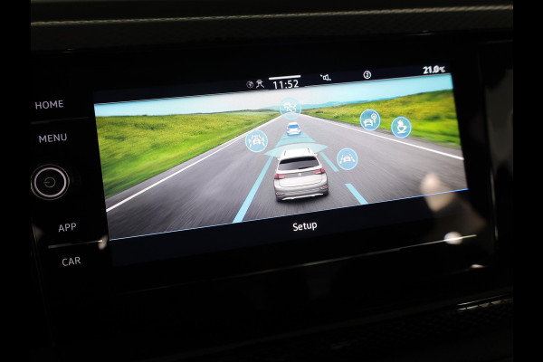 Volkswagen Taigo 1.0 TSI Oranje Edition 95 pk | Verlengde garantie | Navigatie via App | Parkeersensoren achter | Achteruitrijcamera | Adaptieve cruise control | Keyless |