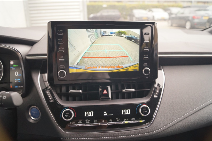 Toyota Corolla Touring Sports 1.8 Hybrid Active -ECC-CARPLAY-CAM-