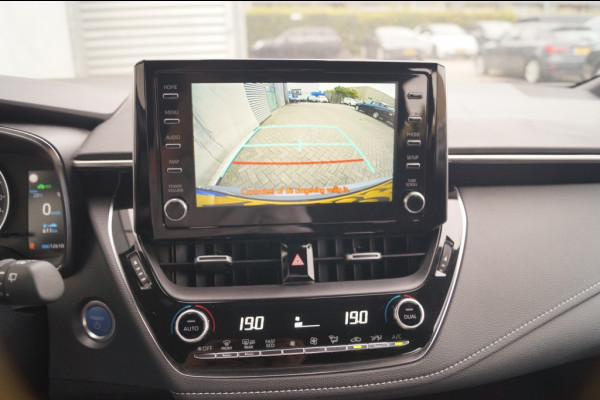 Toyota Corolla Touring Sports 1.8 Hybrid Active -ECC-CARPLAY-CAM-
