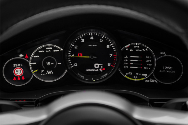 Porsche Cayenne Coupé 3.0 E-Hybrid Sport Design & Chrono 4WS ACC Stoelvent 22"