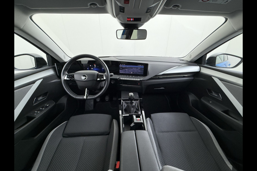 Opel Astra 131PK 5Drs AGR-Comfort Stoel Adap.Cruise 360°Camera Stoel+Stuurverwarming Navi Ecc Apple Carplay/Android Auto Pdc Edition DAB Regen+Lichtsensor Lmv 16" Privacy Glas Led Isofix Keyless-go Origineel Nederlandse Auto