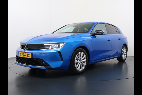 Opel Astra 131PK 5Drs AGR-Comfort Stoel Adap.Cruise 360°Camera Stoel+Stuurverwarming Navi Ecc Apple Carplay/Android Auto Pdc Edition DAB Regen+Lichtsensor Lmv 16" Privacy Glas Led Isofix Keyless-go Origineel Nederlandse Auto