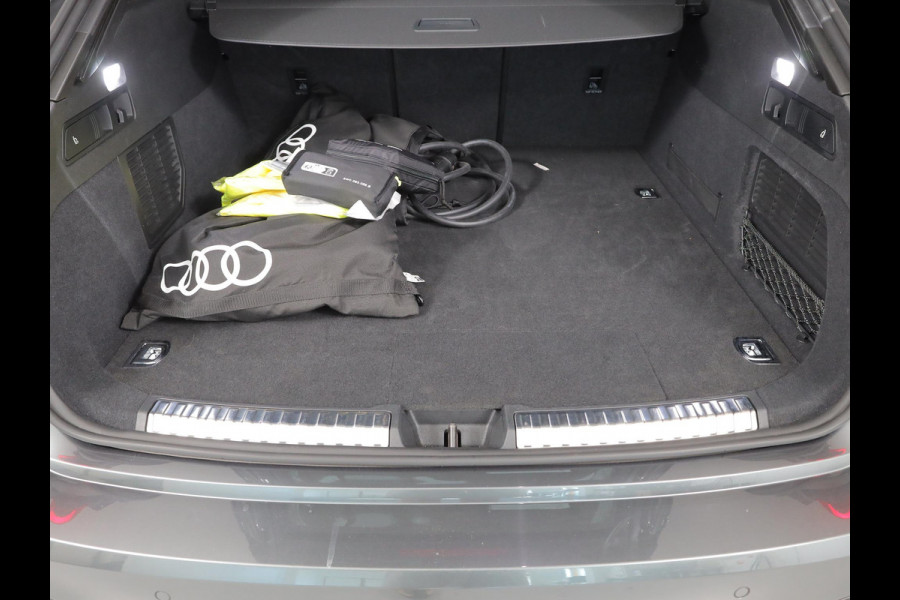 Audi A5 Avant 2.0 e-hybrid quattro S edition 299 pk S-tronic | Verlengde garantie | Navigatie | Parkeersensoren (Park assist) | Rondomzicht camera | Matrix LED koplampen | S-Line |