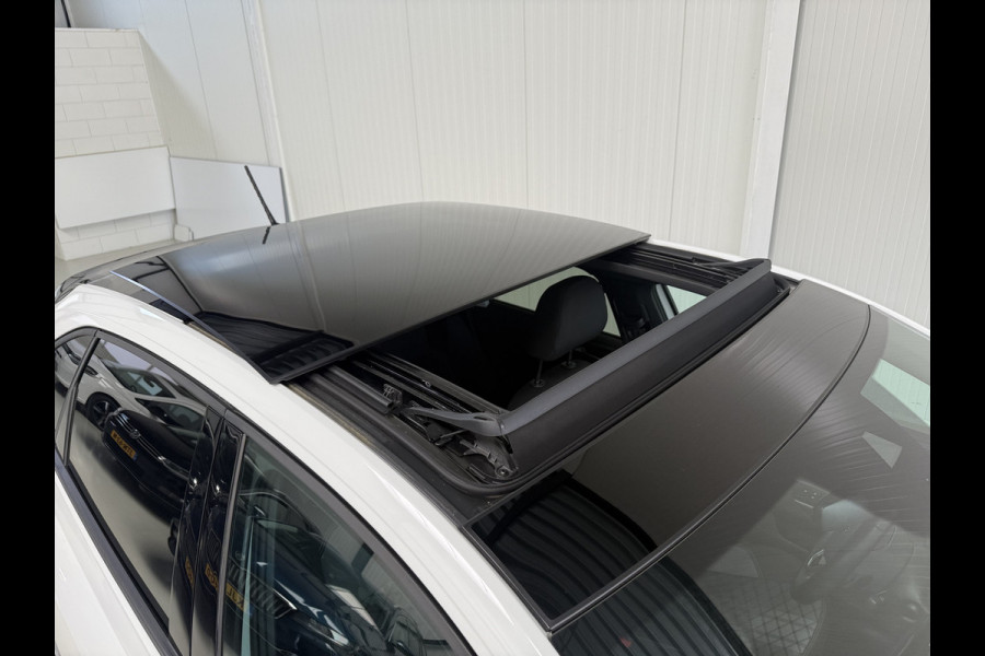 Volkswagen Taigo 1.0TSI 110pk DSG R-Line | Pano dak