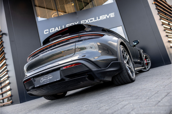 Porsche Taycan Cross Turismo 4S 93 kWh - Sport Chrono + | Panorama | Bose | Stoelkoeling | Passenger Display