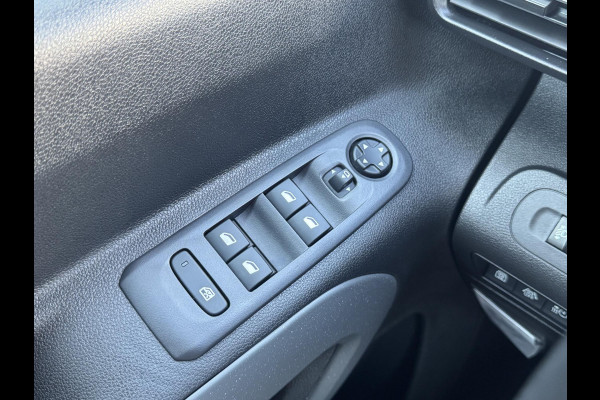 Citroën E-Berlingo Shine 50 kWh | Trekhaak | Parkeercamera | Prijs is rijklaar