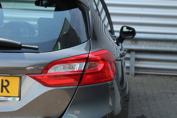 Ford Fiesta 1.0 EcoBoost 100pk ST-Line Tekhaak Clima Navi NL-Auto NAP