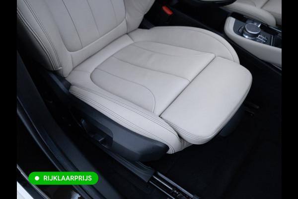 BMW X1 sDrive20i High Exec. X-Line | Afn. trekhaak | Panoramadak | Elec. verst stoel met geheugen | Camera | Elec. achterklep | Navigatie, Stoelverwarming, Headup, Climate control