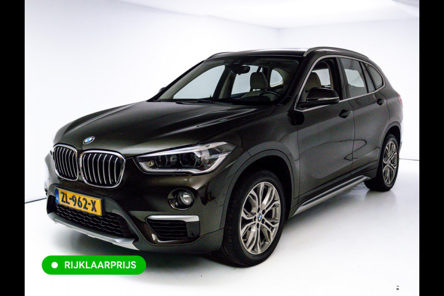 BMW X1 sDrive20i High Exec. X-Line | Afn. trekhaak | Panoramadak | Elec. verst stoel met geheugen | Camera | Elec. achterklep | Navigatie, Stoelverwarming, Headup, Climate control