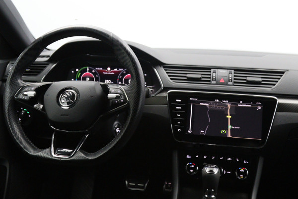 Škoda Superb Combi 1.4 TSI iV 218 PK Sportline Business PHEV, Kuipstoelen, Trekhaak, Memory, 4 x Stoelverwarming