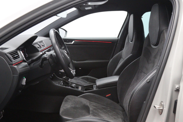 Škoda Superb Combi 1.4 TSI iV 218 PK Sportline Business PHEV, Kuipstoelen, Trekhaak, Memory, 4 x Stoelverwarming
