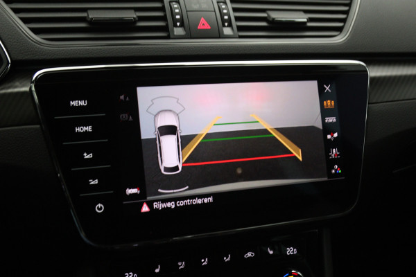Škoda Superb Combi 1.4 TSI iV 218 PK Sportline Business PHEV, Kuipstoelen, Trekhaak, Memory, 4 x Stoelverwarming