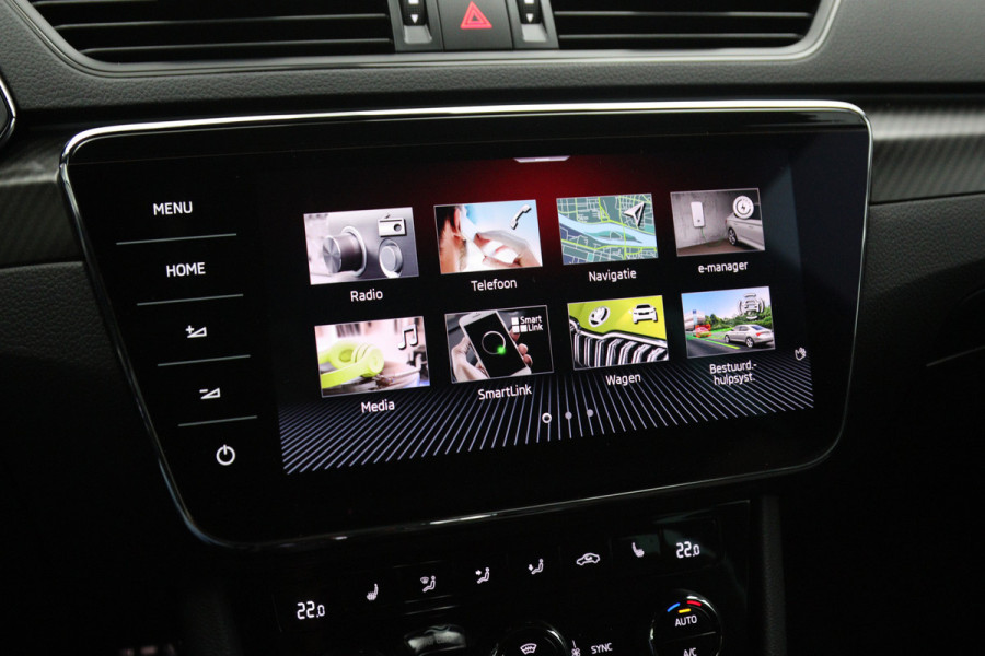Škoda Superb Combi 1.4 TSI iV 218 PK Sportline Business PHEV, Kuipstoelen, Trekhaak, Memory, 4 x Stoelverwarming