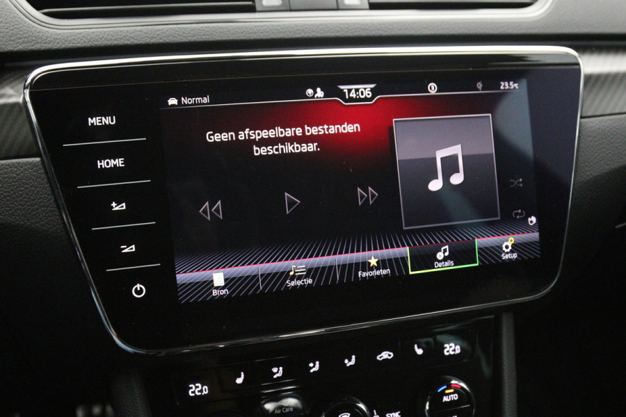 Škoda Superb Combi 1.4 TSI iV 218 PK Sportline Business PHEV, Kuipstoelen, Trekhaak, Memory, 4 x Stoelverwarming