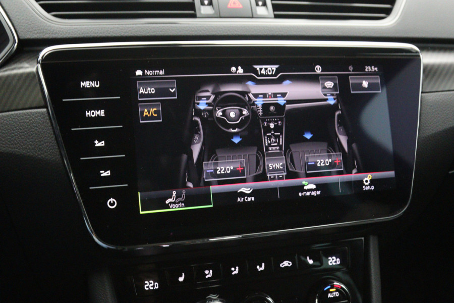 Škoda Superb Combi 1.4 TSI iV 218 PK Sportline Business PHEV, Kuipstoelen, Trekhaak, Memory, 4 x Stoelverwarming