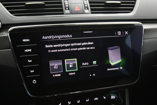 Škoda Superb Combi 1.4 TSI iV 218 PK Sportline Business PHEV, Kuipstoelen, Trekhaak, Memory, 4 x Stoelverwarming