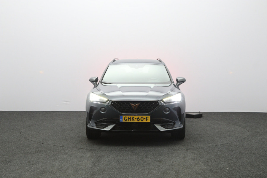 CUPRA Formentor 1.4 e-Hybrid 204 PK Adrenaline PHEV, Winterpakket, Adap. Cruise Control, Carplay, Camera