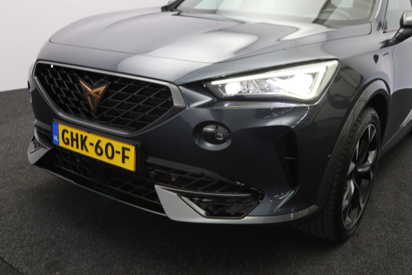 CUPRA Formentor 1.4 e-Hybrid 204 PK Adrenaline PHEV, Winterpakket, Adap. Cruise Control, Carplay, Camera
