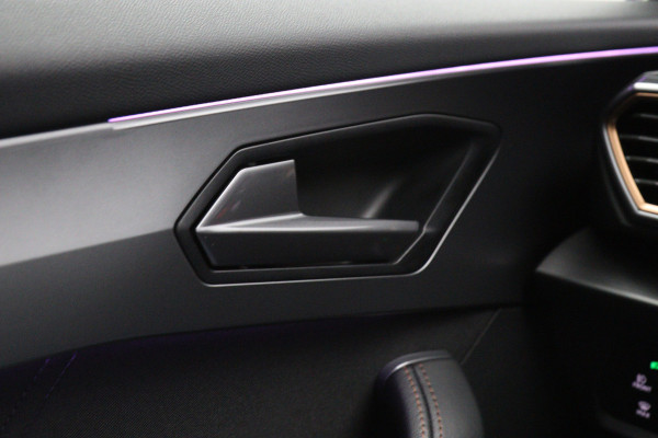 CUPRA Formentor 1.4 e-Hybrid 204 PK Adrenaline PHEV, Winterpakket, Adap. Cruise Control, Carplay, Camera