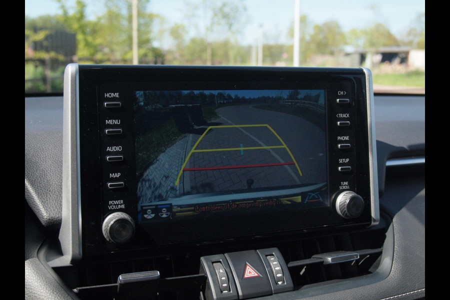 Toyota RAV4 2.5 Hybrid AWD Active | Camera | Trekhaak 1650 trek gewicht | Apple Carplay | Navi | Cruise Control | NL-Auto |
