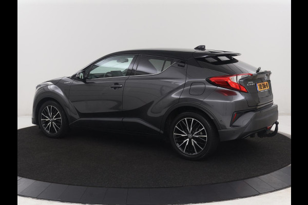 Toyota C-HR 1.8 Hybrid Dynamic | Trekhaak | JBL sound | Adaptive cruise control | Climate control | Navigatie | Camera | Bluetooth | Stoelverwarming | Side assist | Park assist