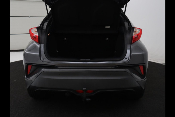 Toyota C-HR 1.8 Hybrid Dynamic | Trekhaak | JBL sound | Adaptive cruise control | Climate control | Navigatie | Camera | Bluetooth | Stoelverwarming | Side assist | Park assist