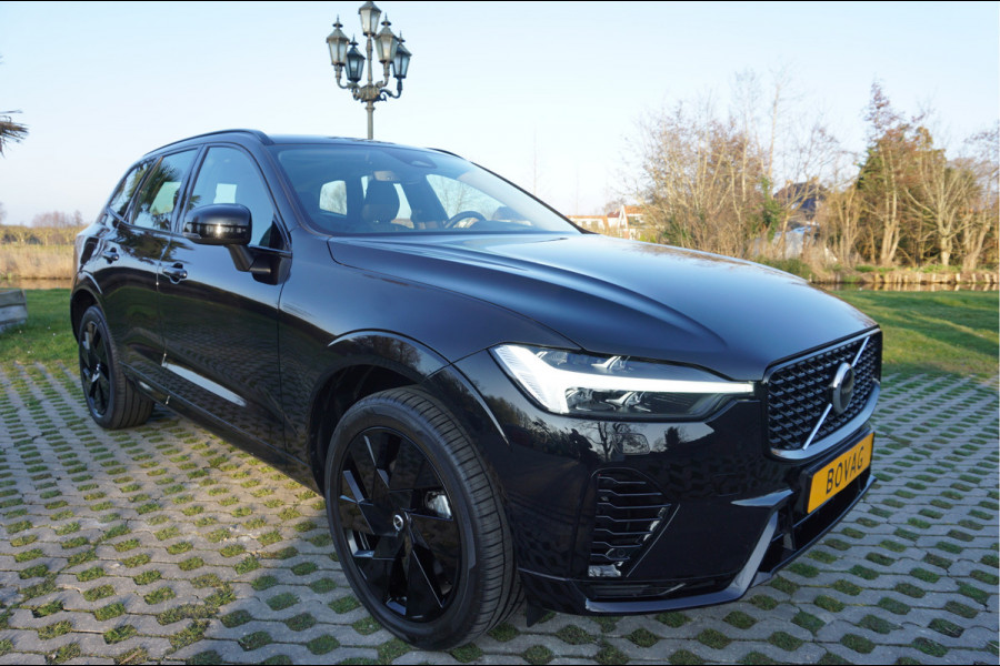 Volvo XC60 2.0 T6 Plug-in hybrid AWD Ultimate Dark Head-Up Long-Range 20"Velgen Schuifdak.