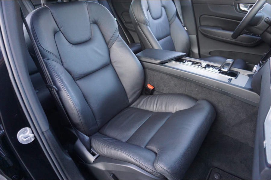 Volvo XC60 2.0 T6 Plug-in hybrid AWD Ultimate Dark Head-Up Long-Range 20"Velgen Schuifdak.