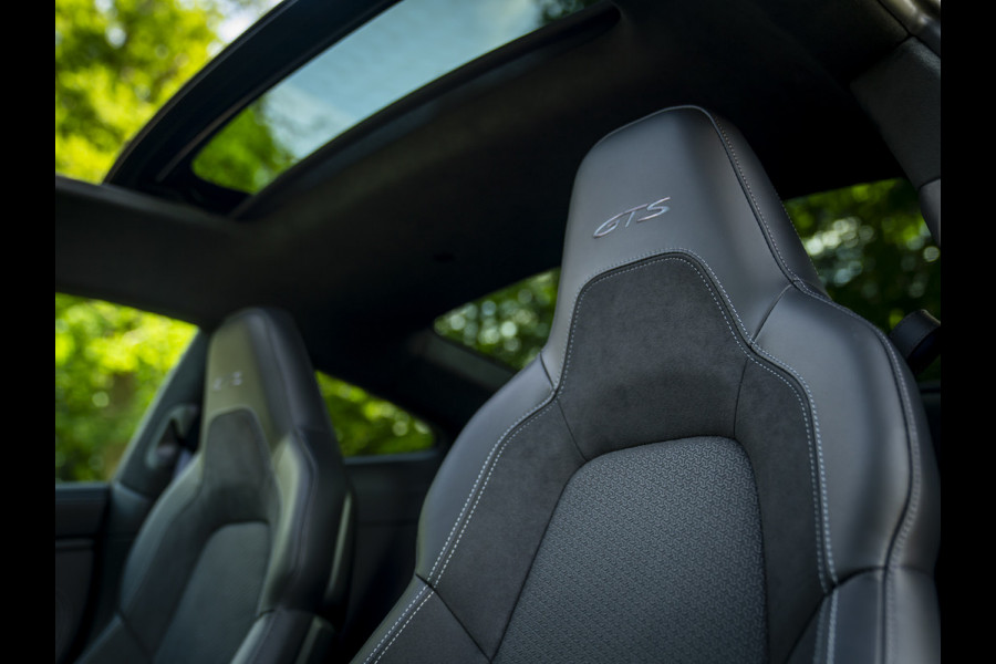 Porsche 911 3.6 T-Hybrid Carrera GTS | SportDesign | Lift | Schuifdak | Carbon interior