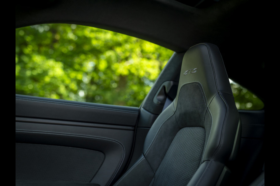 Porsche 911 3.6 T-Hybrid Carrera GTS | SportDesign | Lift | Schuifdak | Carbon interior