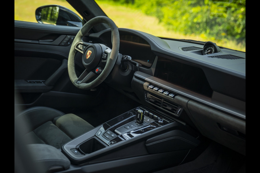 Porsche 911 3.6 T-Hybrid Carrera GTS | SportDesign | Lift | Schuifdak | Carbon interior