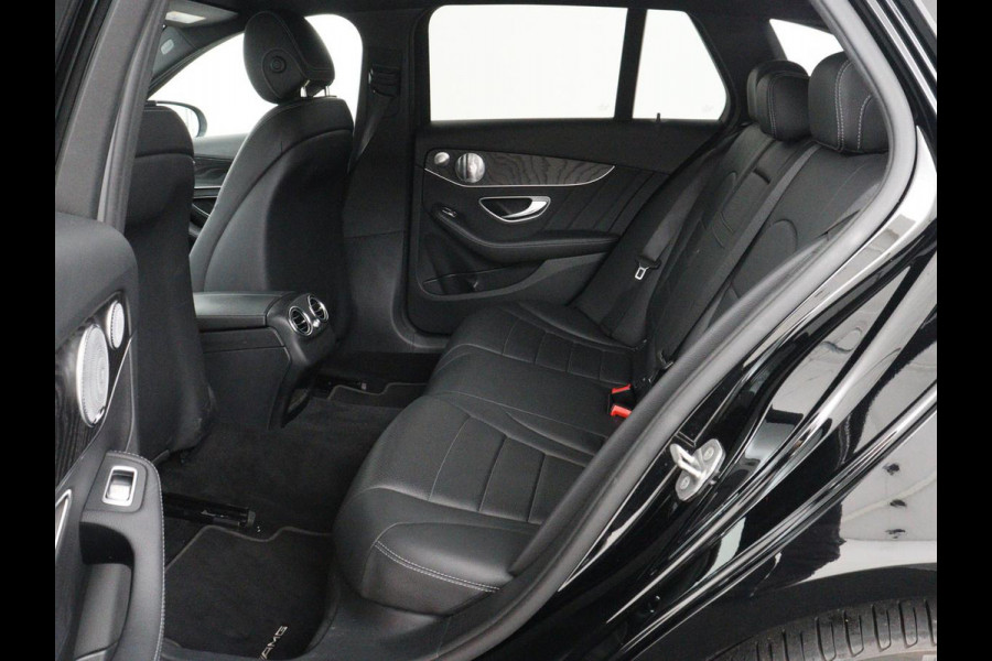 Mercedes-Benz C-Klasse Estate 300 de Business Solution Luxury Limited | SOH 79,7% | Matrix LED | Trekhaak | Adaptive cruise | Navigatie | Bluetooth | Carplay | Stoelverwarming | Camera | Burmerster Sound | Sfeerverlichting