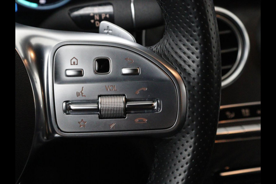 Mercedes-Benz C-Klasse Estate 300 de Business Solution Luxury Limited | SOH 79,7% | Matrix LED | Trekhaak | Adaptive cruise | Navigatie | Bluetooth | Carplay | Stoelverwarming | Camera | Burmerster Sound | Sfeerverlichting