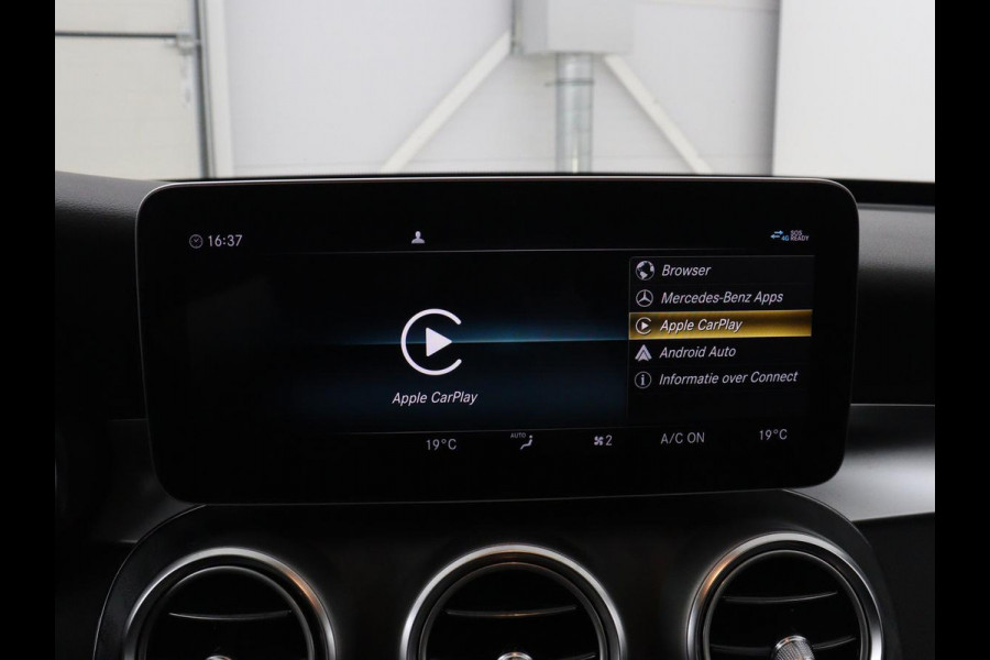 Mercedes-Benz C-Klasse Estate 300 de Business Solution Luxury Limited | SOH 79,7% | Matrix LED | Trekhaak | Adaptive cruise | Navigatie | Bluetooth | Carplay | Stoelverwarming | Camera | Burmerster Sound | Sfeerverlichting