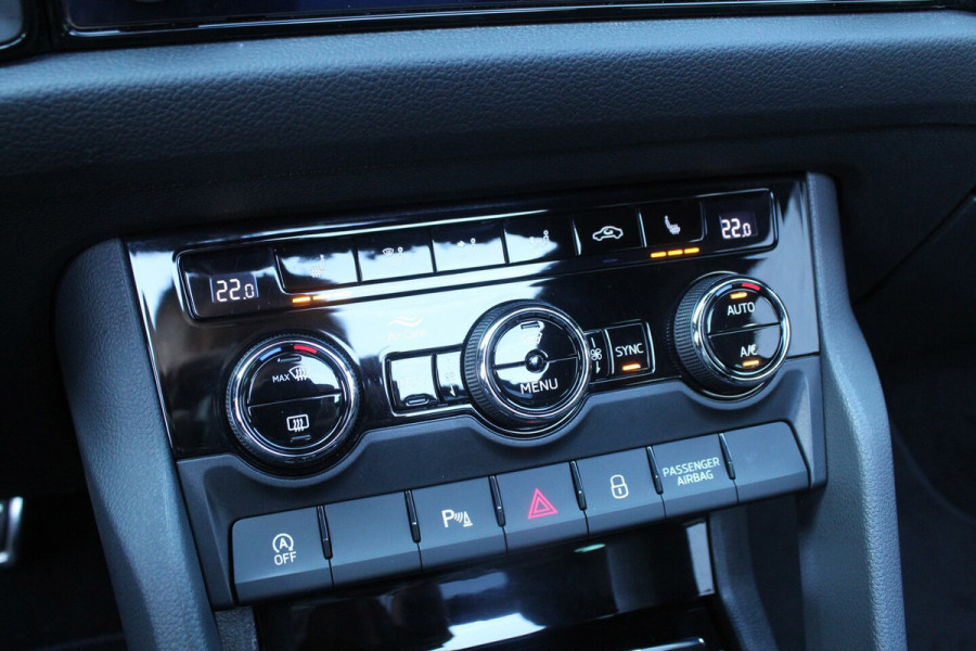 Škoda Kodiaq 1.5 TSI 150pk Sportline Business 7p. Panoramadak Trekhaak NL-Auto NAP