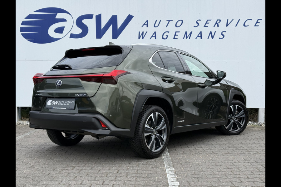 Lexus UX 250h Preference Line | ACC | CarPlay | Dodehoek | Keyless | 18 inch