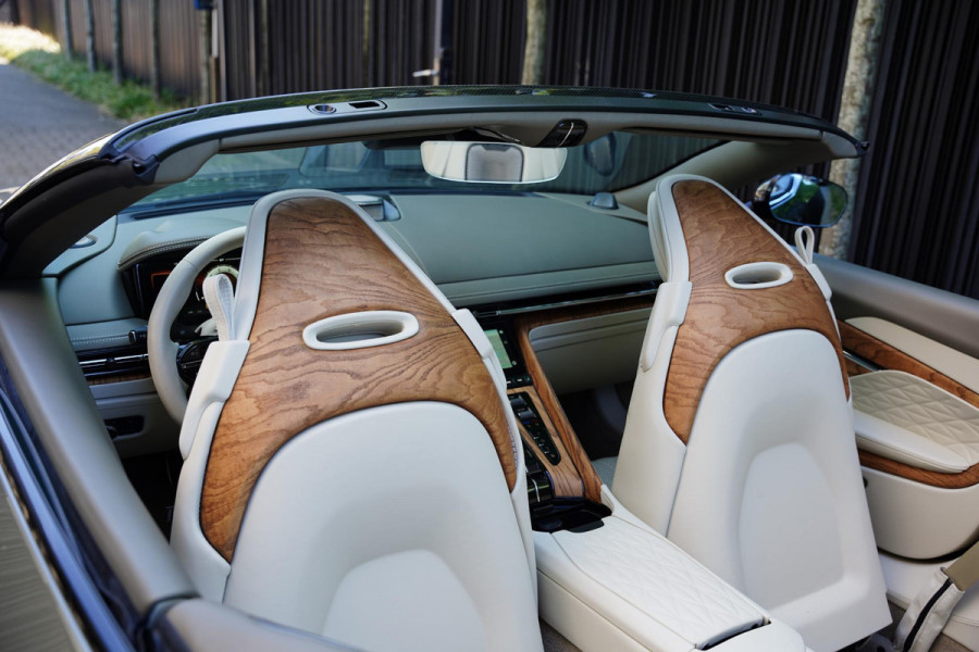 Aston Martin DB12 Volante 4.0 V8 NL AUTO / NEW SERVICE