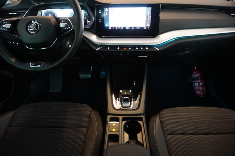 Škoda Octavia Combi 1.0 e-TSI Sport Business | Sfeerverlichting | Virtual cockpit | Cruise + Lane | Apple/ Android | BTW